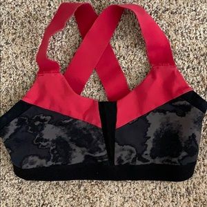 Alo sports bra